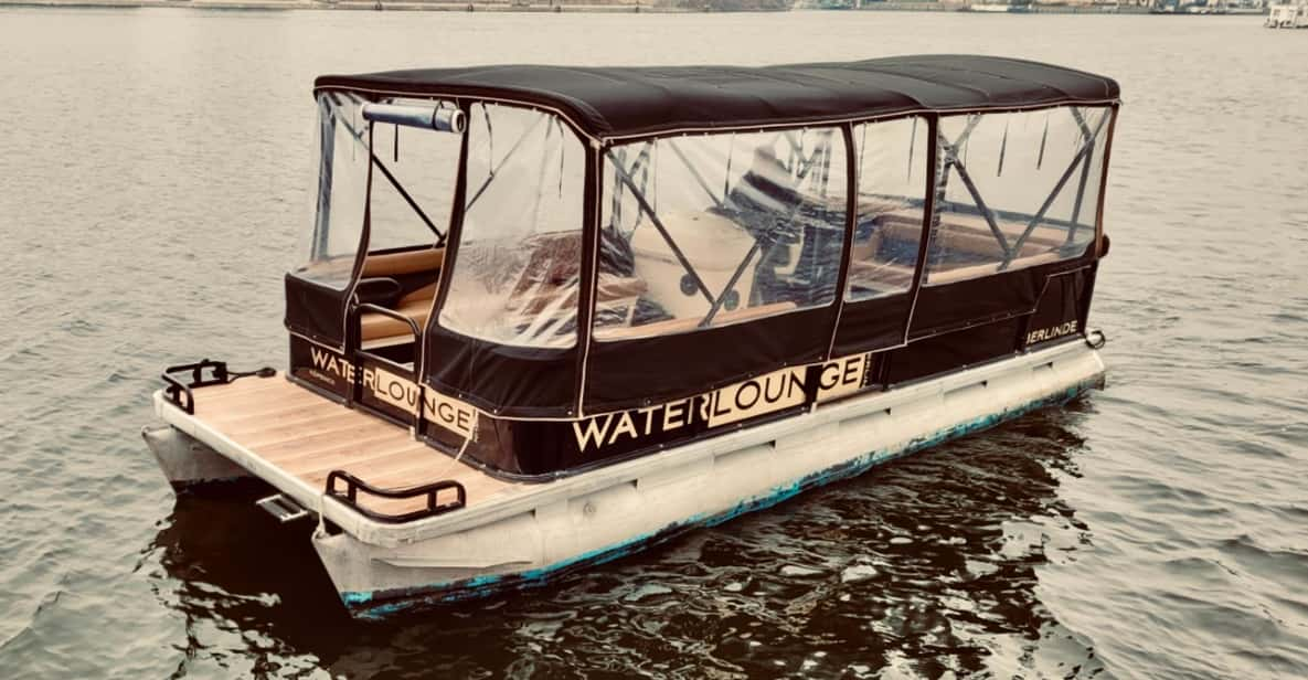 Berlin: Rent a License-Free Boat for up to 14 PAX - Navigation and Handling