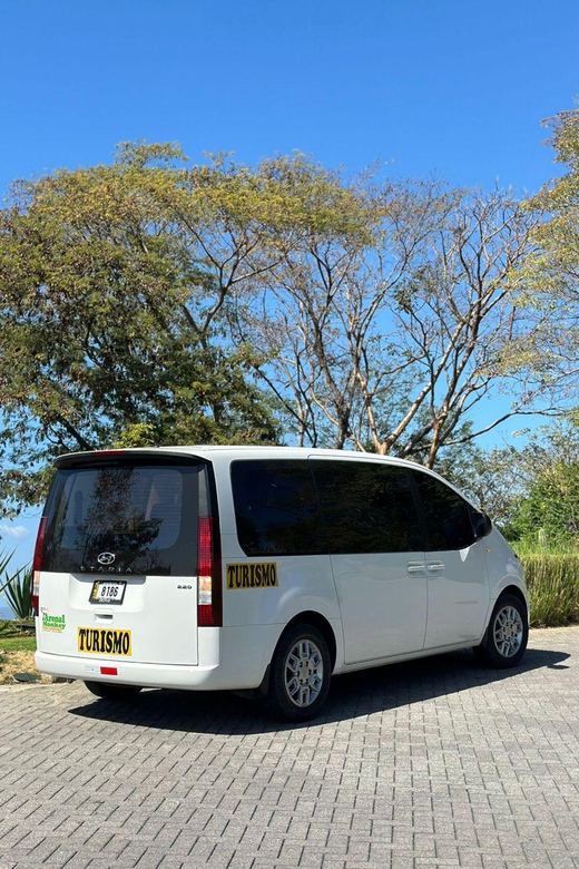 Best Value Deluxe Transportation La Fortuna - Airport - Transportation Features