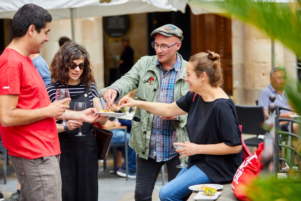 Bilbao: Pintxos and Wine Tasting Tour With Local Guide - Itinerary Walkthrough