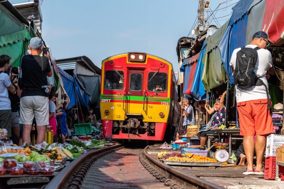 BKK : Private Damnoen Saduak Floating Market & Train Market - Pickup and Transport