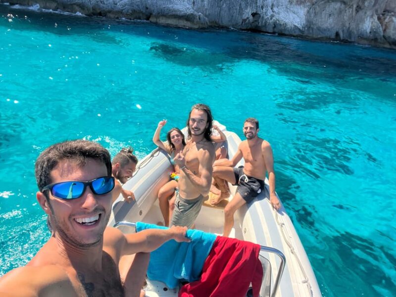 Boat Rental Cagliari - Meeting and Safety Information