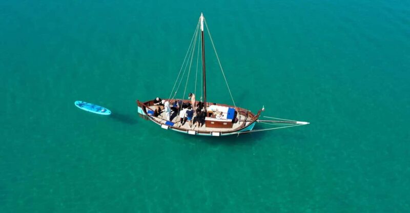 Boat Tour in the Gulf of Cagliari With Aperitif VENERE SAILING - Inclusions