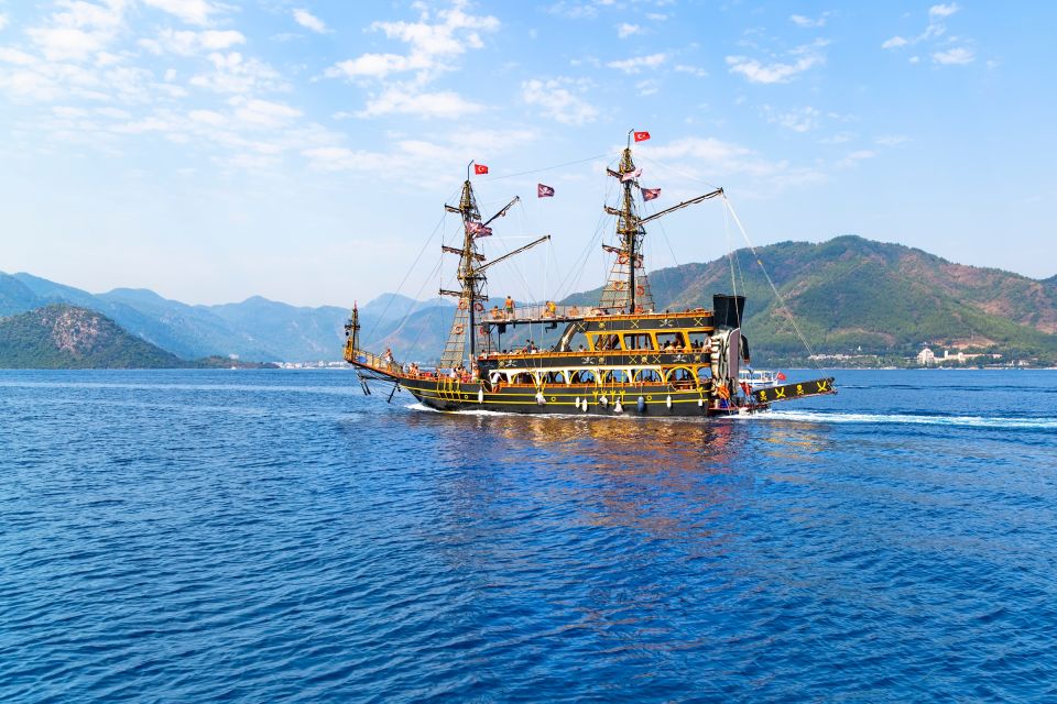 Bodrum: Pirate Boat Cruise - Experience Highlights