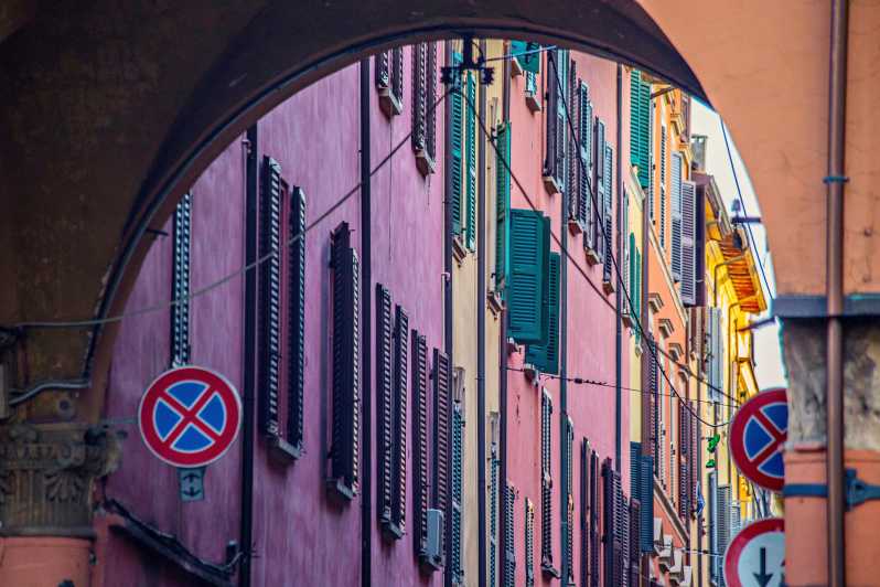 Bologna: Self-Guided Tour of the Center by E-Bike - Inclusions