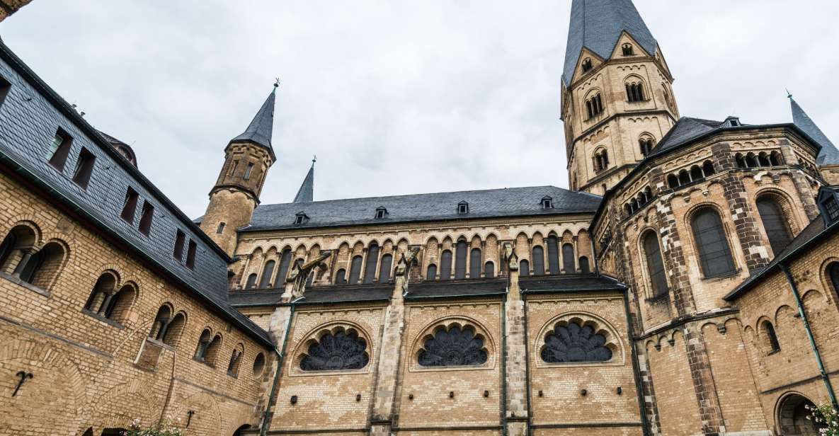 Bonn: First Discovery Walk and Reading Walking Tour - Experience Highlights