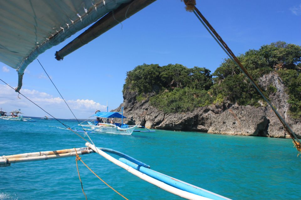 Boracay Island Hopping With Buffet Lunch - Inclusions and Fees