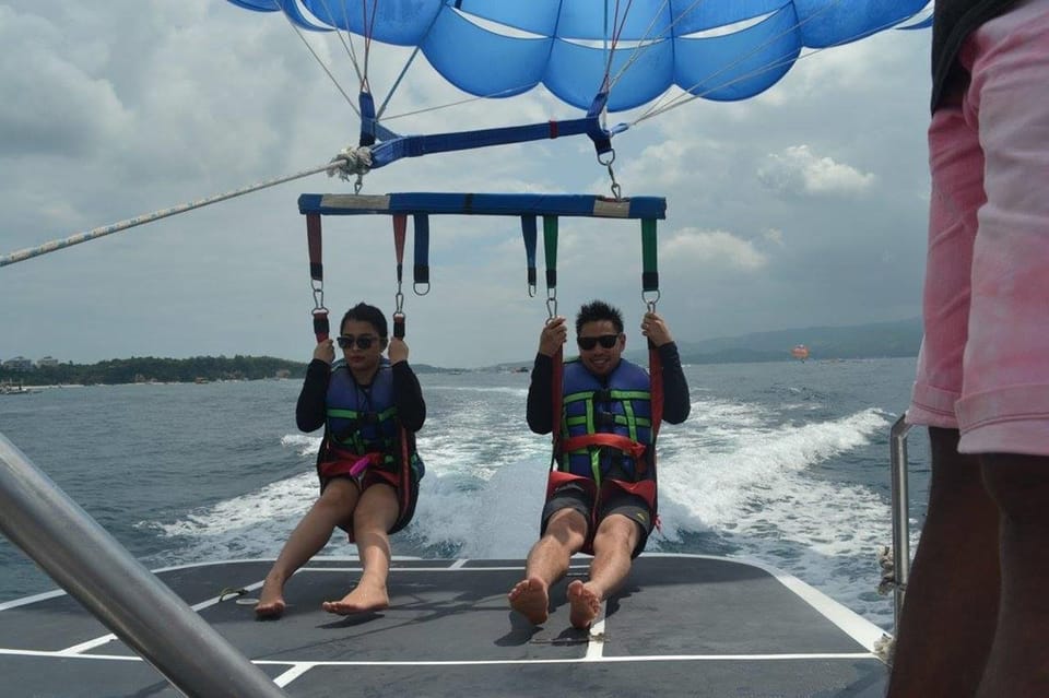 Boracay: Parasailing Experience - Inclusions and Exclusions