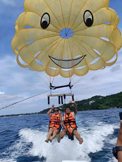 Boracay Parasailing - Thrilling Speedboat Experience