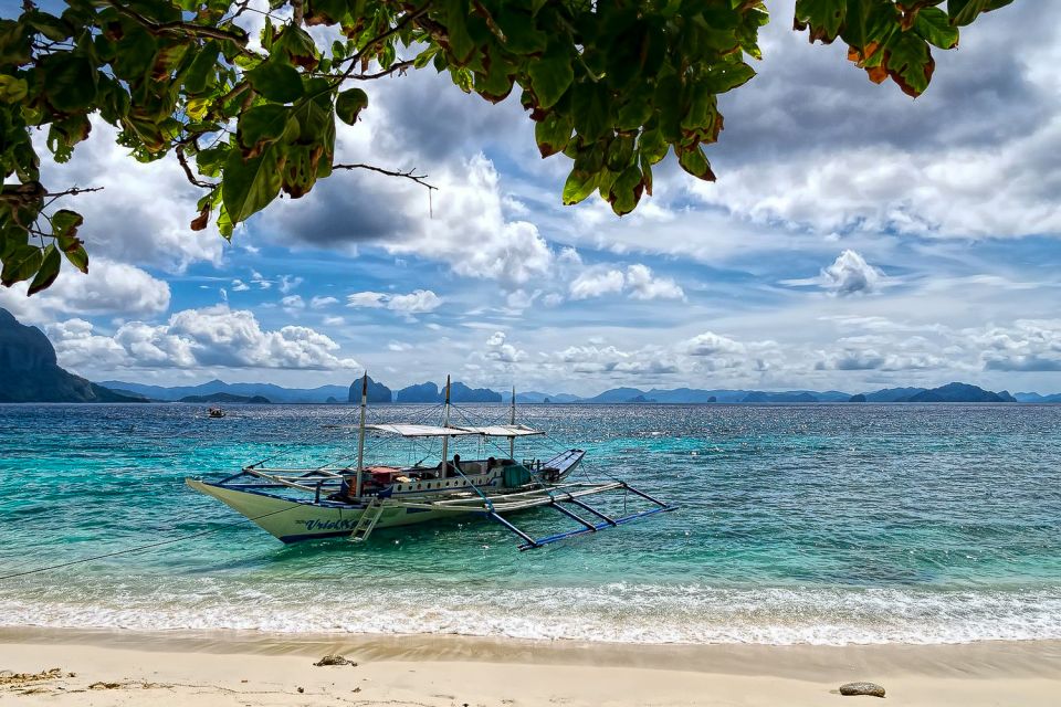 Boracay: Private Island Hopping & Snorkeling Tour - Included Services