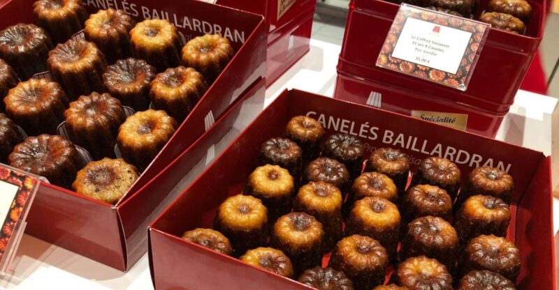 Bordeaux: Wine, Sweet and Savory Food Walking Tour - Experience Highlights