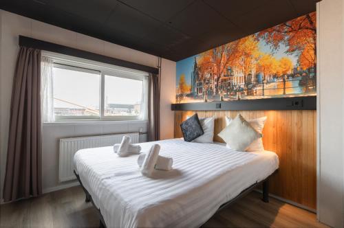 Botel Hotel Review: Unique Stay in Amsterdam - Room Types and Features