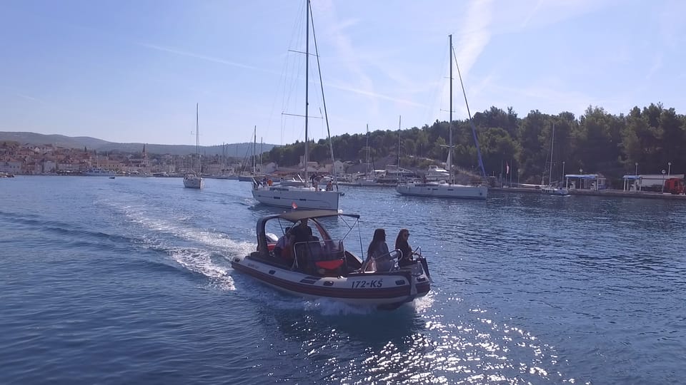 Brač: Hidden Bays and Inlets Speed Boat Tour - Inclusions