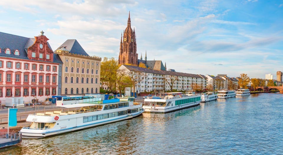 Breathtaking Pearls of Frankfurt – Walking Tour - Tour Experience