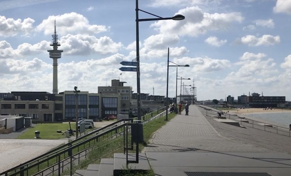 Bremerhaven: Sailors Yarn, Legends and Sea Walking Tour - Detailed Tour Itinerary