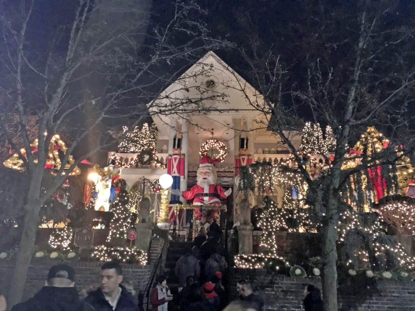 Brooklyn: 1.5-Hour Dyker Heights Christmas Lights Tour - Tour Details