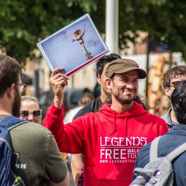 Bruges: Private Historical Highlights Walking Tour - Meeting Point and Directions