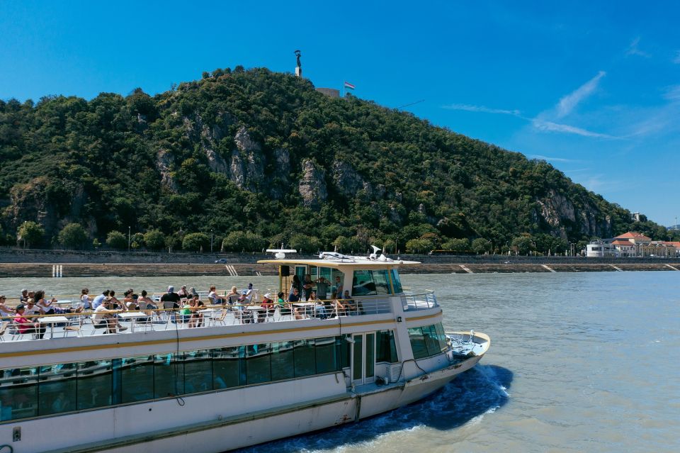 Budapest: 1-hour Sightseeing Danube River Cruise - Additional Information and Amenities