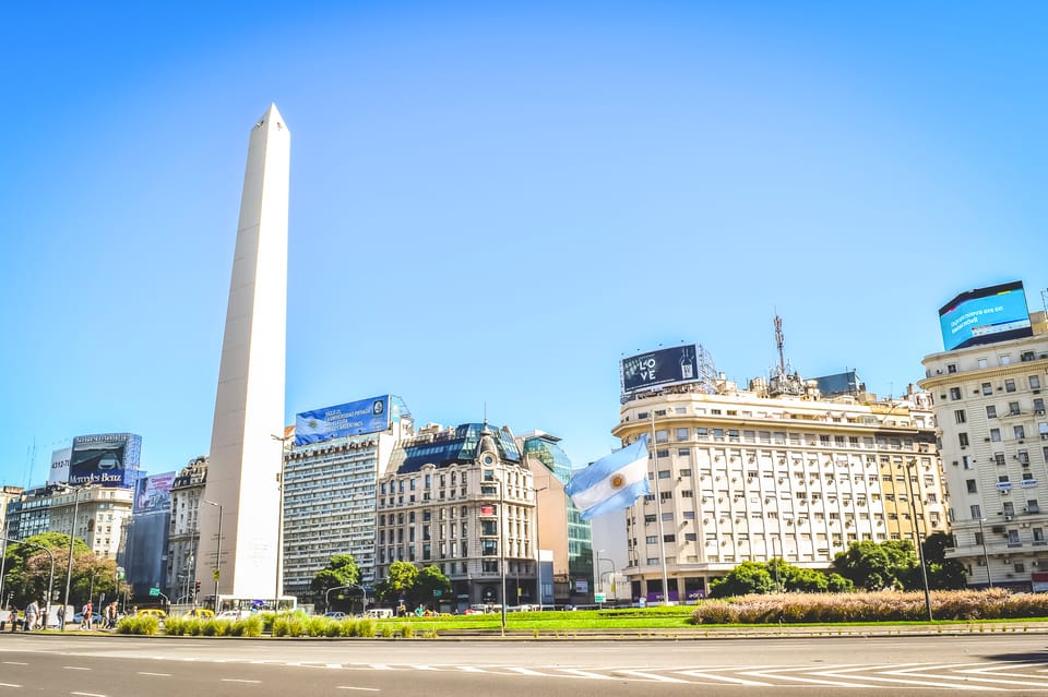 Buenos Aires: City Highlights Guided Tour With Transfer - Itinerary Highlights