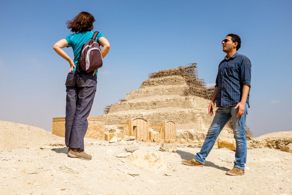 Cairo/Giza: Pyramids, Memphis, and Sakkara Day Tour - Guidance and Flexibility