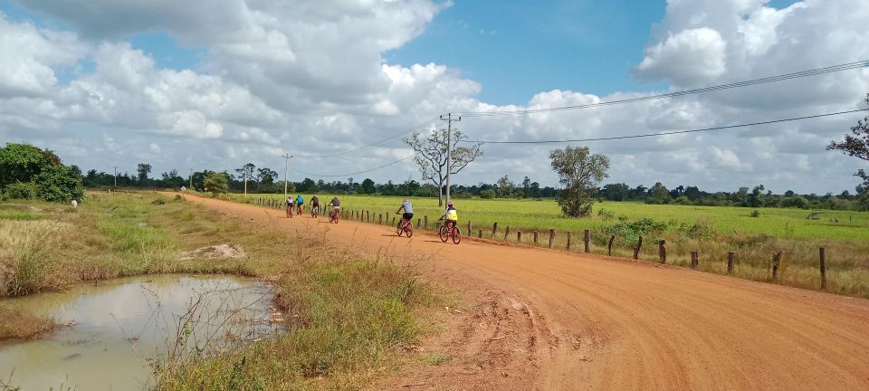 Cambodia: 7-Day Cycling Tour From Phnom Penh to Siem Reap - Included Services and Amenities