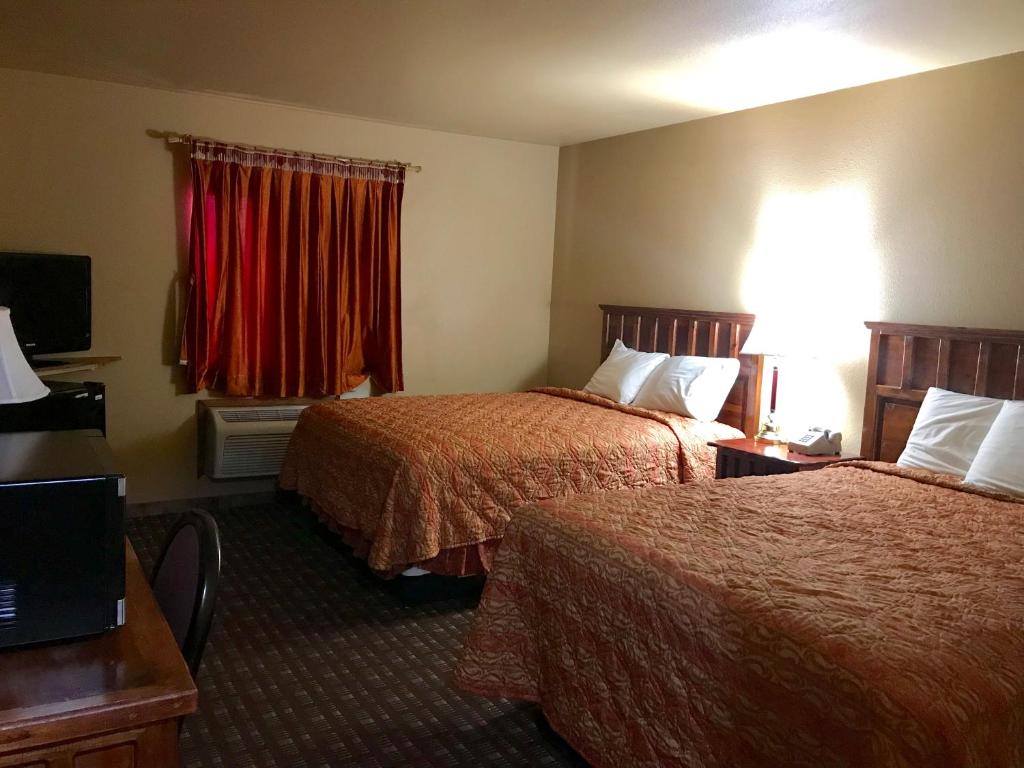 Camino Real Hotel Review