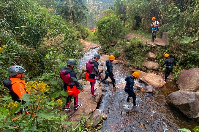 Canyoning in Chamana: 35 Meter Waterfall! - Canyoning Techniques