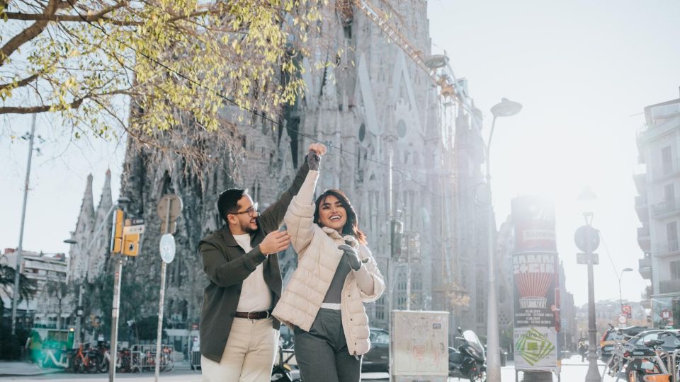 Capture Your Love Story in Sagrada Familia Barcelona - Itinerary Details