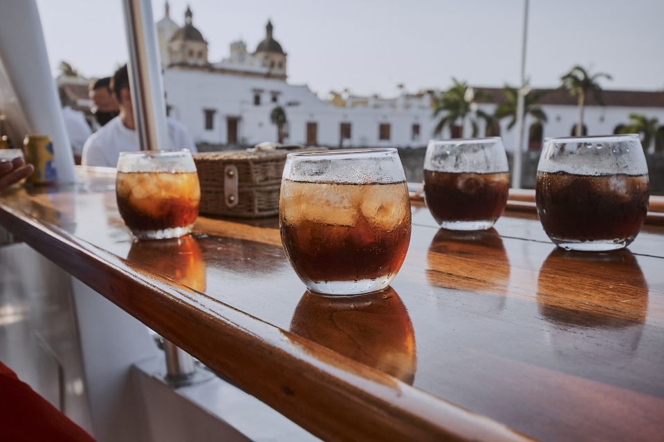 Cartagena: Sunset Cruise With Open Bar - Experience Highlights