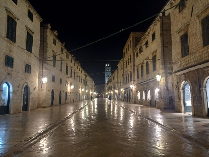 Charm of Old Dubrovnik - Local Lore and Storytelling