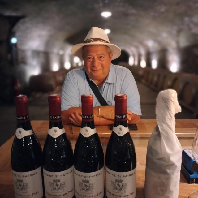 Châteauneuf-du-Pape: Exclusive Private Tour for Connoisseurs - Exclusive Experiences