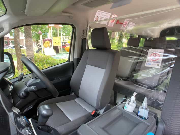 Chiang Mai Airport to Hotel (City Centre) Pick &Drop Pvt Van - Pickup and Comfort Features