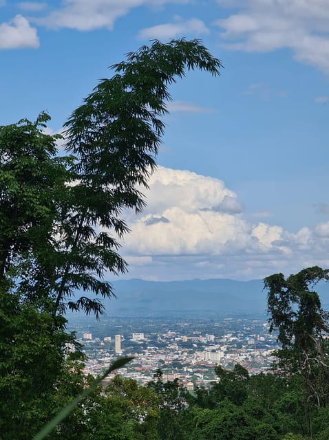 Chiang Mai: Hike Monks Trails, Cliff Jump & Michelin Lunch - Hiking the Monks Trail