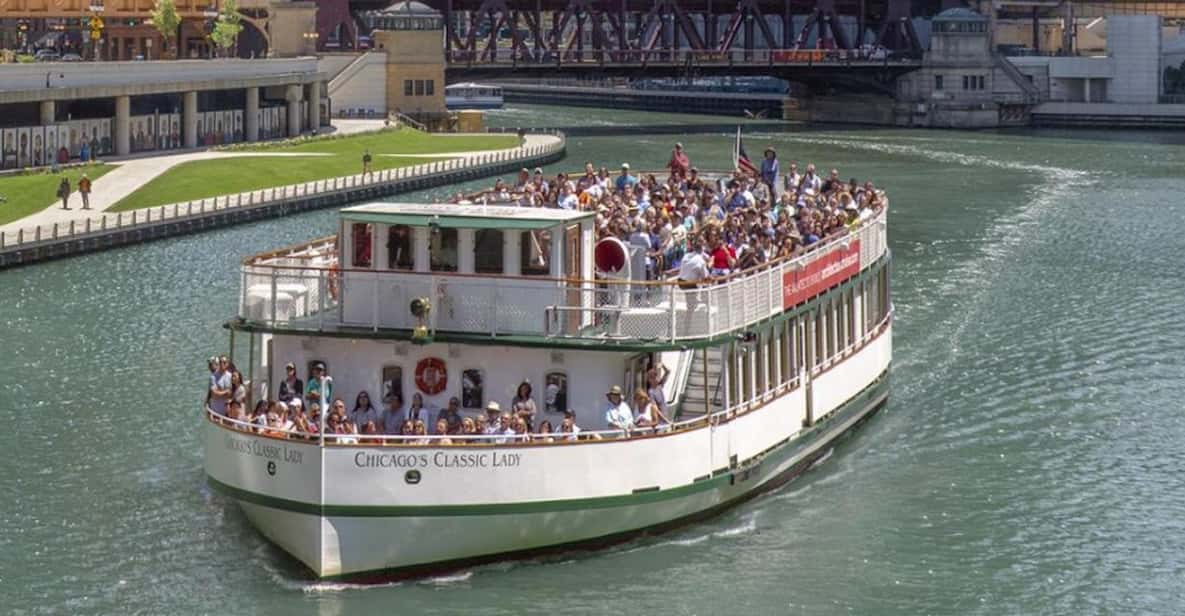 Chicago: First Lady River Cruise & Architecture Center Combo - Accessibility and Language Options