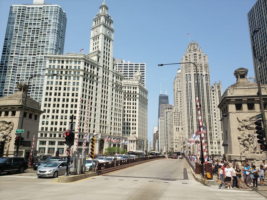 Chicago: Magnificent Mile Walking Tour - Community Impact