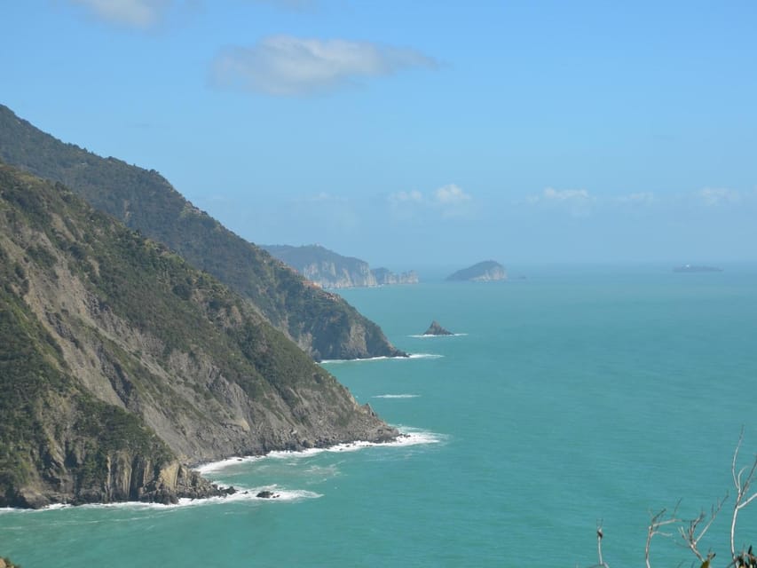 Cinque Terre: Eco Hiking and Wine Tasting - Guided Hiking Adventure