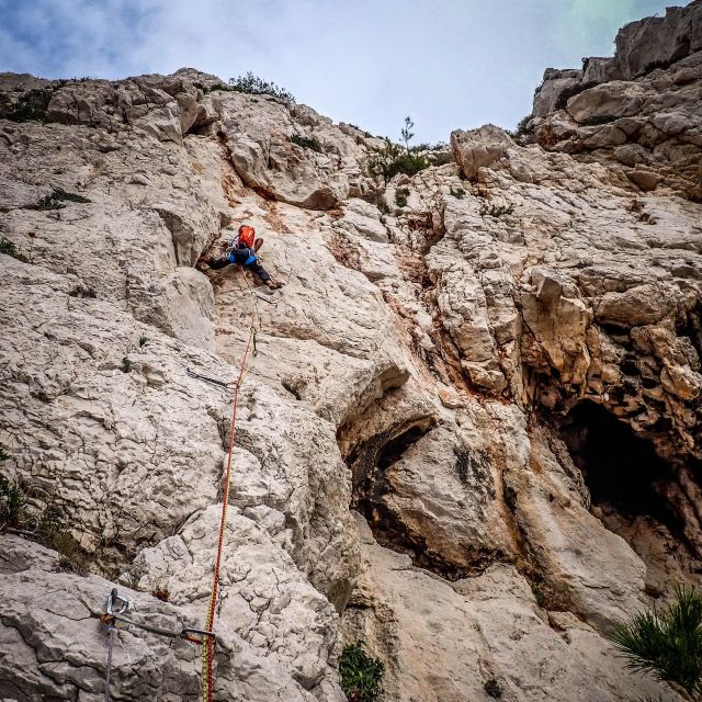 Climbing Discovery Session in the Calanques Near Marseille - Picturesque Calanques National Park