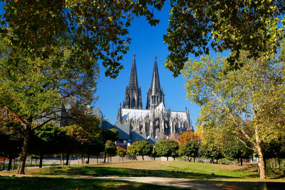 Cologne: First Discovery Walk and Reading Walking Tour - Unique Tour Features