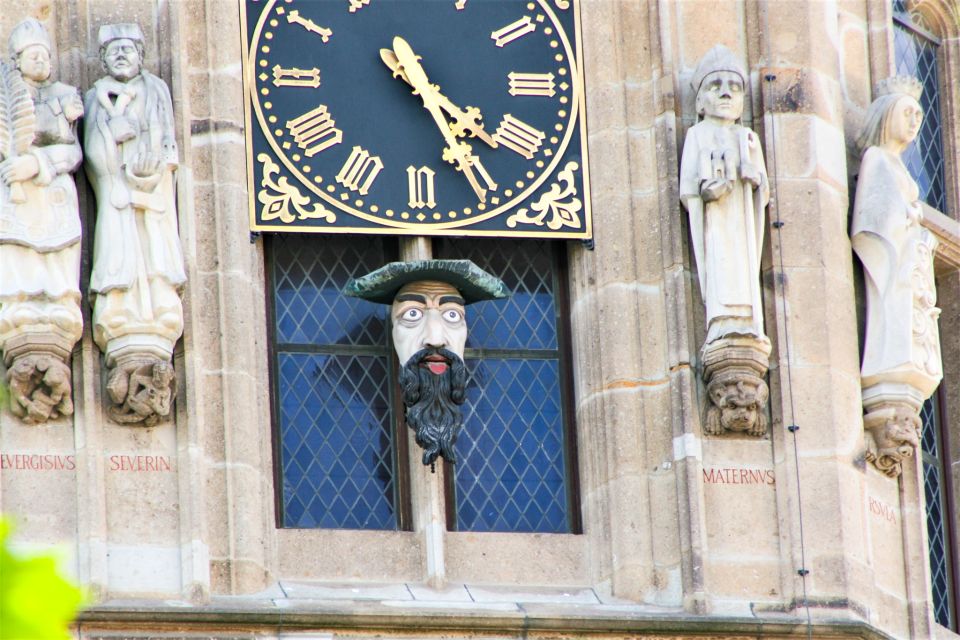 Cologne: Old Town Walking Tour With Brewery and Kölsch Beer - Old Town Exploration