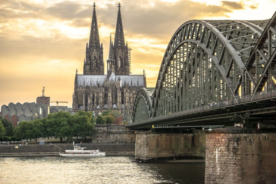 Cologne: Private Guided Walking Tour - Key Attractions