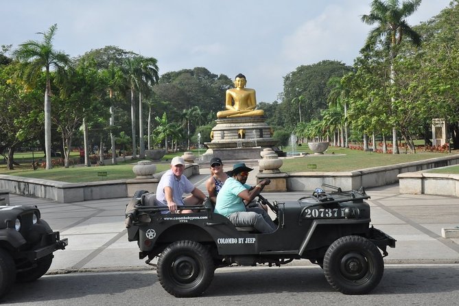 Colombo City Tour by War Jeep - Personalized Experience