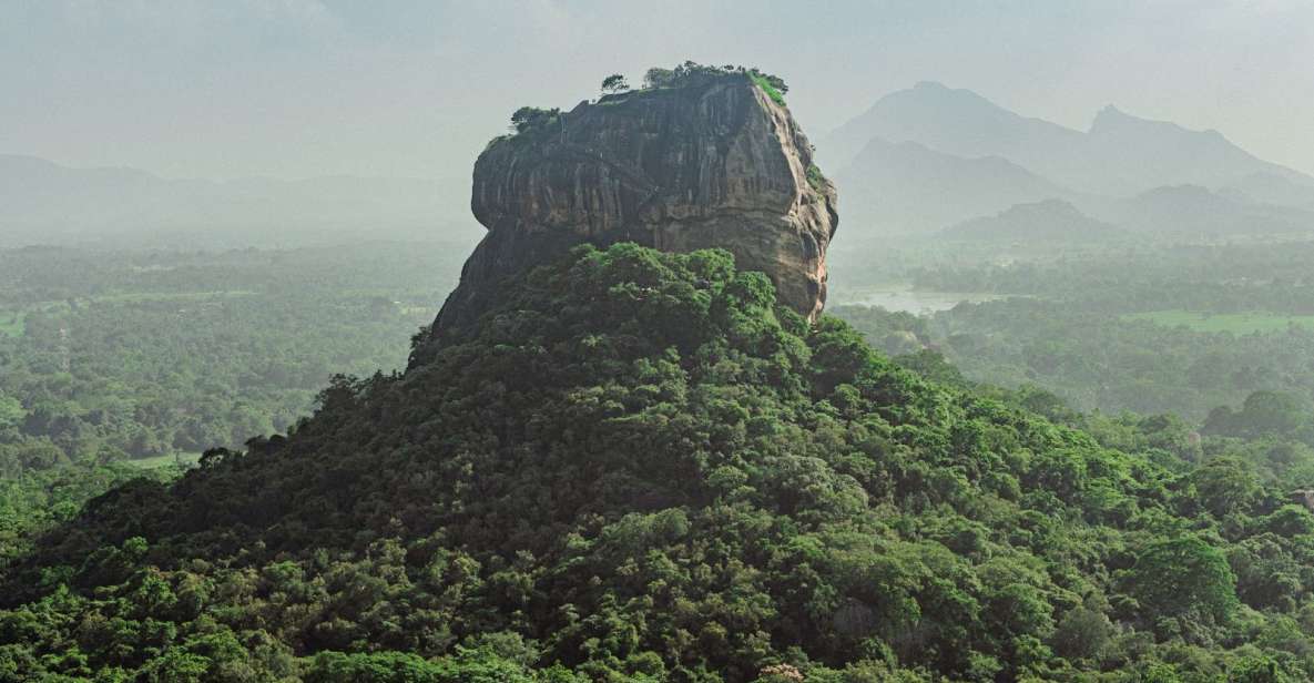 Colombo/Negombo: Sigiriya, Dambulla Cave, & Safari Day Tour - Sigiriya Lion Rock