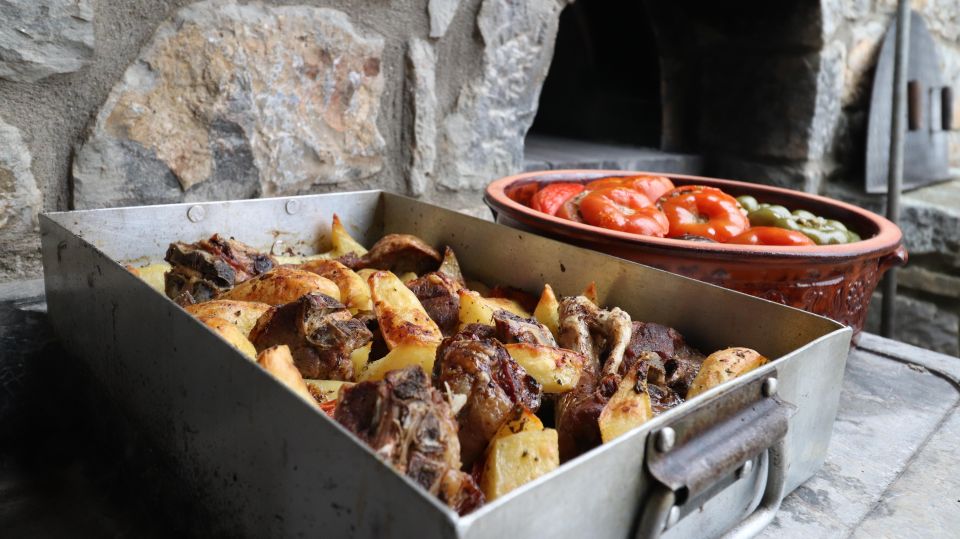 Cooking Class at the Shepherds Shelter in Rethymno - Features of the Class