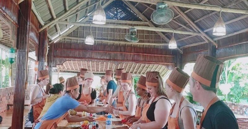 Cooking Class W Phở and Market & Basket Boat Ride in Hoi an - Cooking Class Experience