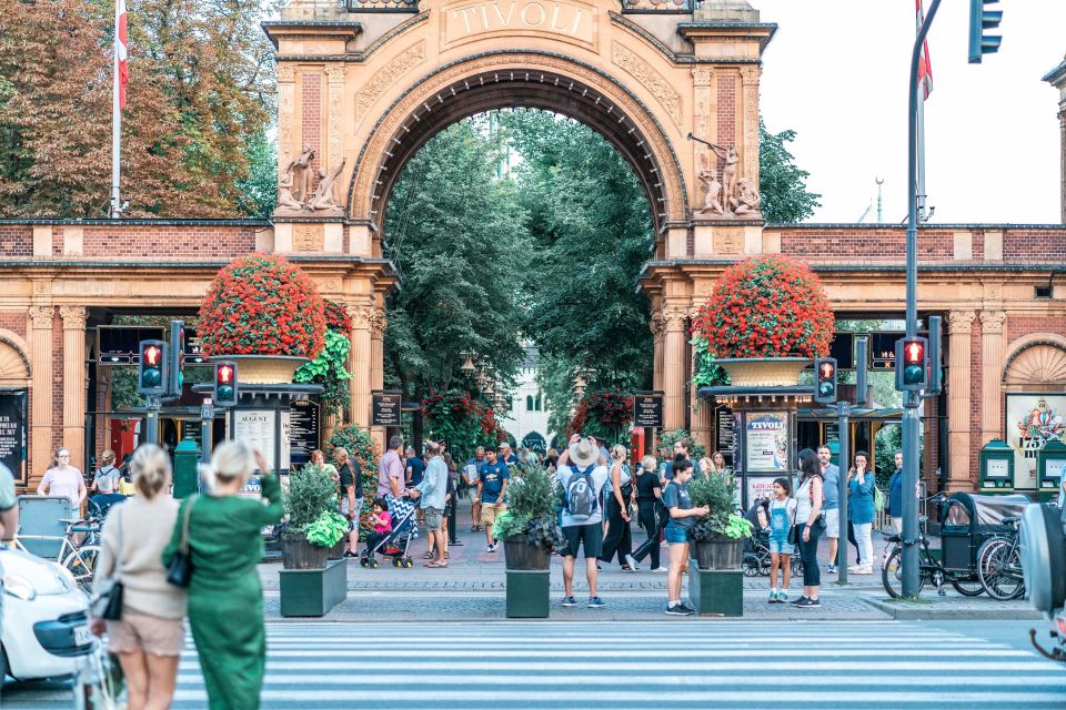 Copenhagen: Old Town Guided Walking Tour - Unique Experiences Offered