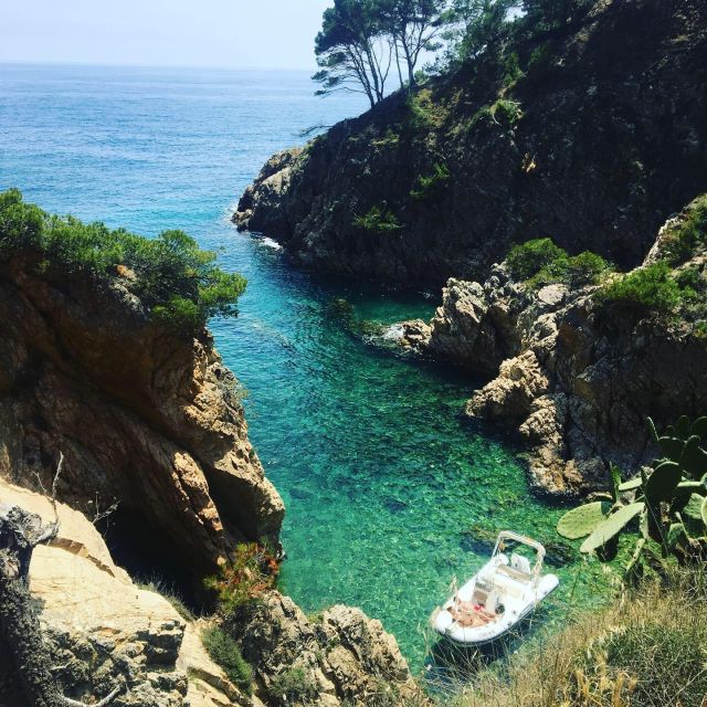 Costa Brava Discovery: Hike & Swim From Barcelona - Detailed Itinerary