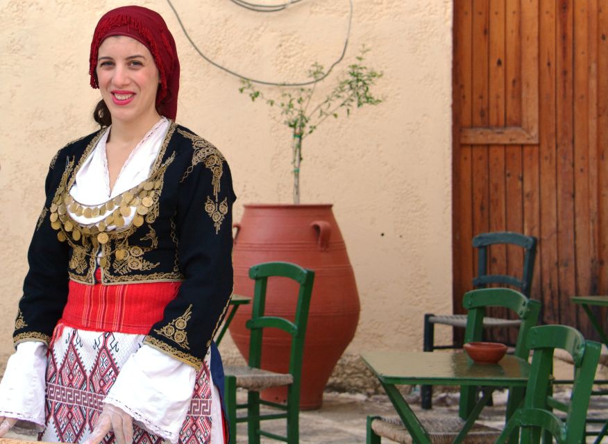 Crete: Traditional Dance Show and Buffet Dinner With Wine - Cultural Experience