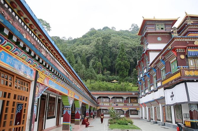 Cultural Tour of Sikkim (7 Days) - Unique Accommodations