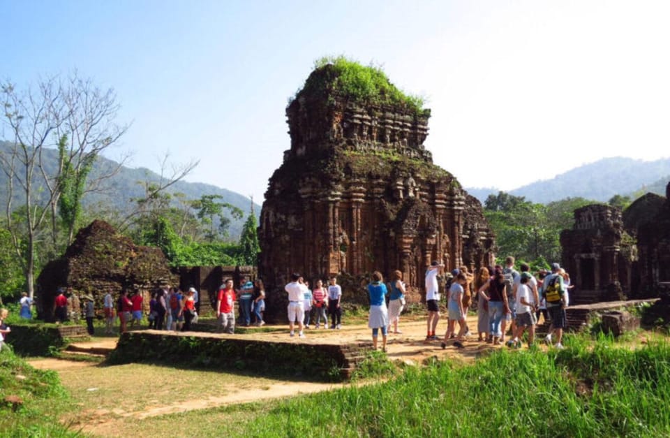 Da Nang/Hoi An: Shuttle Bus Transfer to My Son Sanctuary - Experience Highlights