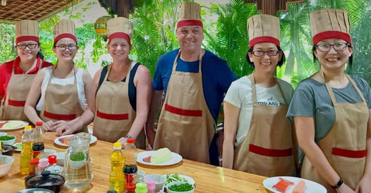 Daily Tour: Cam Thanh Coconut Jungle - Cooking Class - Market Visit Experience