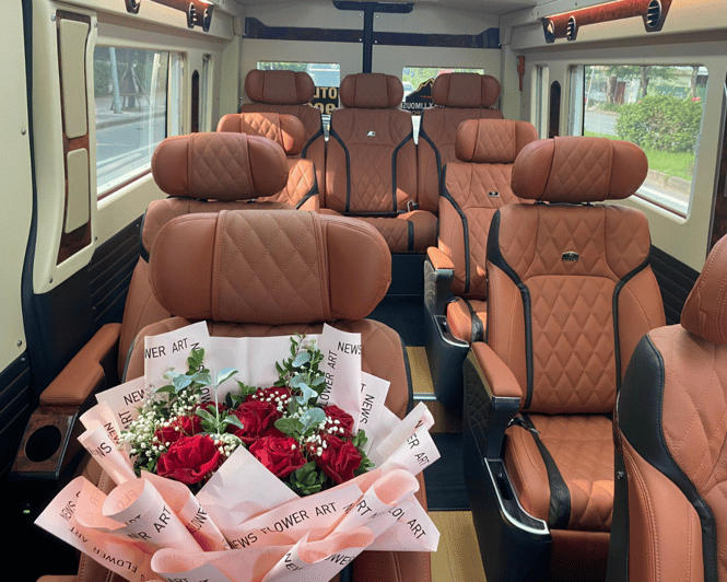 Daily Transfer Ninh Binh - Halong - Hanoi in Limousine Bus - Pickup and Drop-off